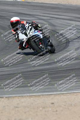 media/Nov-16-2025-Race Pace (Sun) [[8c5fa54630]]/Verified Riders/1-Turns 9 and 10 (925am)/